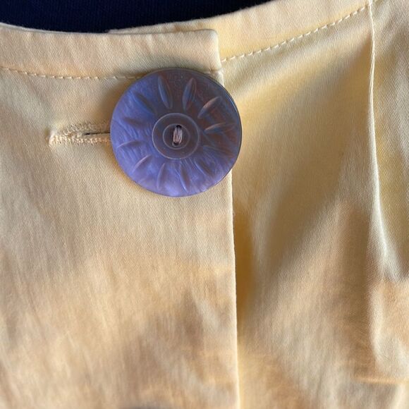 LAL (Live A Little) lemon pleated crew neckline and back bodice unlined jacket. - Picture 2 of 6